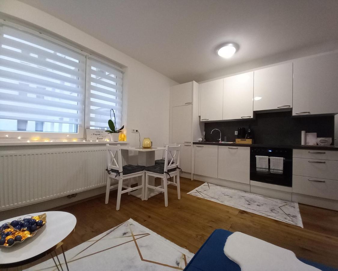וינה Lauro Apartment מראה חיצוני תמונה